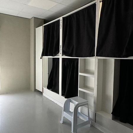 Hotel Naap à Valence Extérieur photo