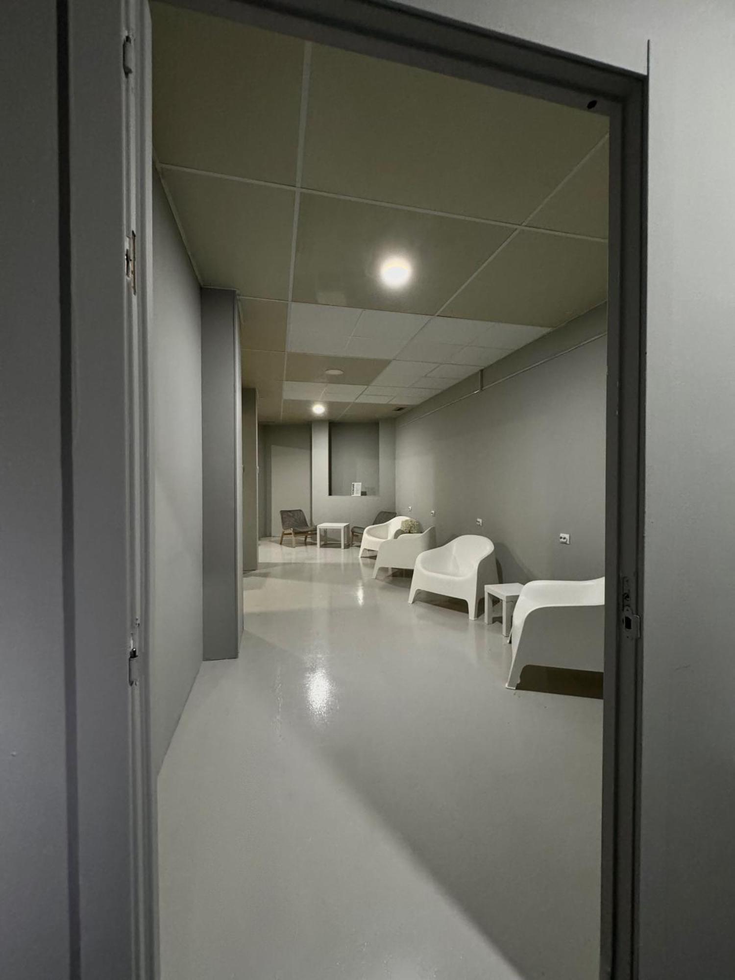 Hotel Naap à Valence Extérieur photo